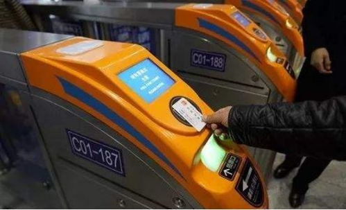 龍山高鐵高通之際,龍山鐵路派出所提醒大家注意事項